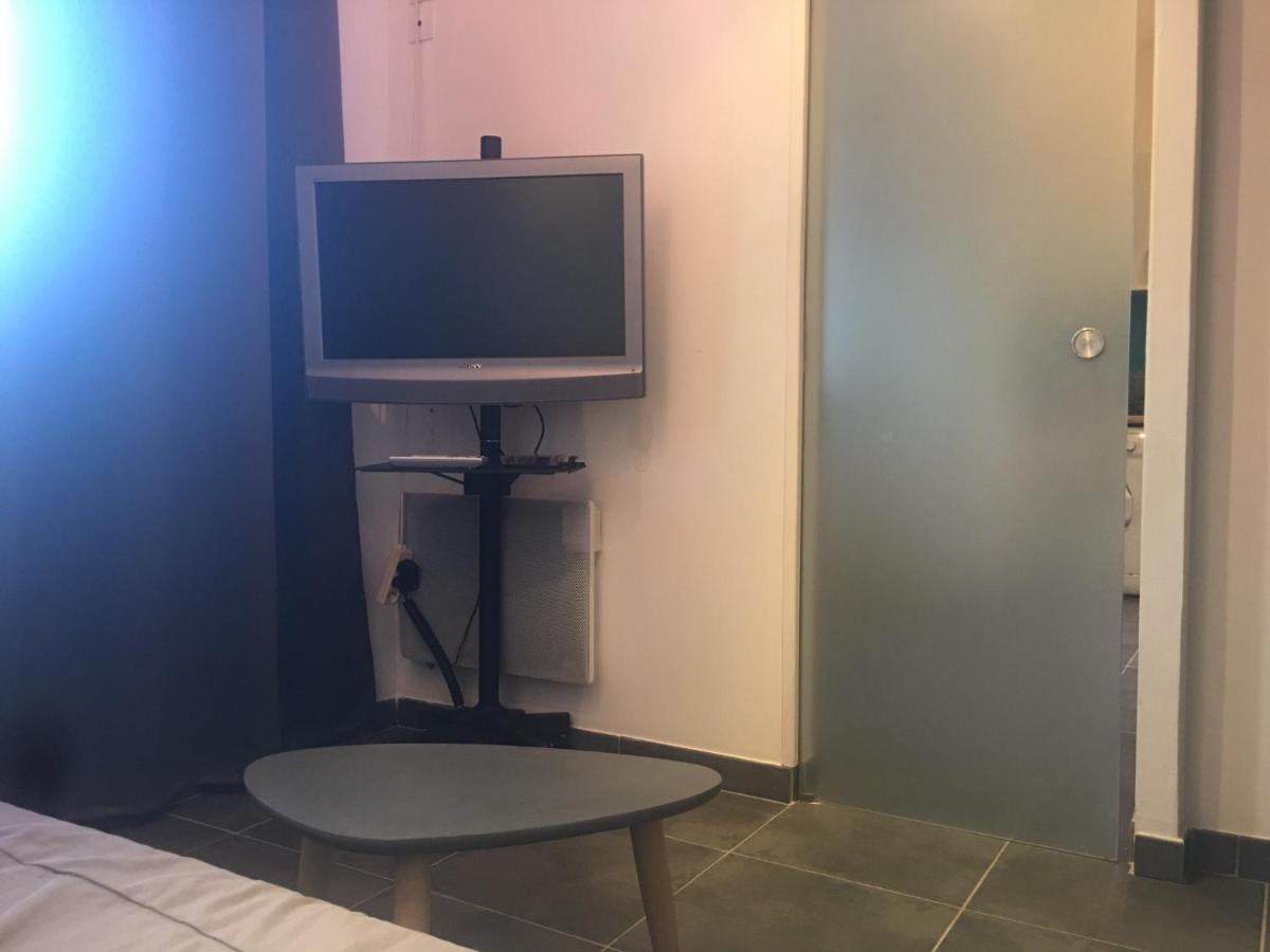 2 Pieces Et Mezzanine Des 2 Nuits Lägenhet Vedène Exteriör bild